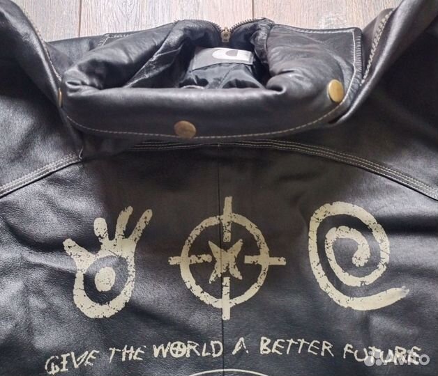 Бредовая мужская куртка,48р