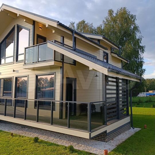 Дом 173 м² на участке 6,5 сот.