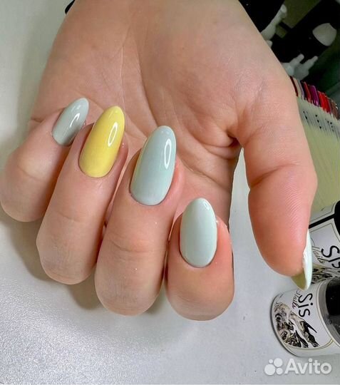 Маникюр «Всё включено» за 800