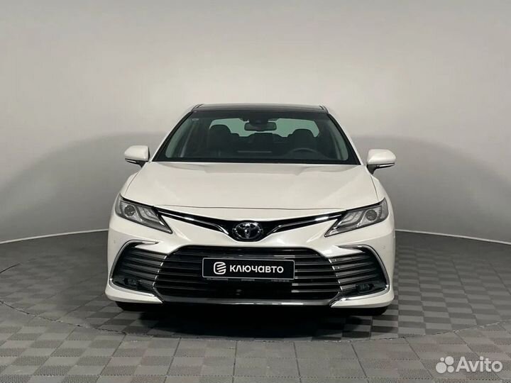 Toyota Camry 2.5 AT, 2023