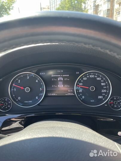 Volkswagen Touareg 3.0 AT, 2011, 125 600 км