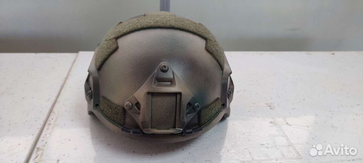 Военный шлем тактический