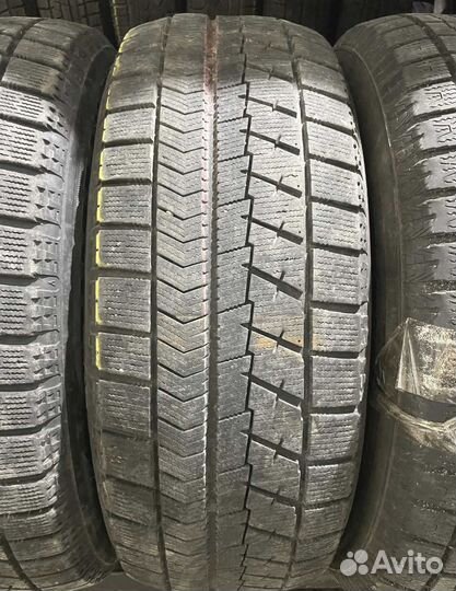 Bridgestone Blizzak VRX 215/60 R16 95S