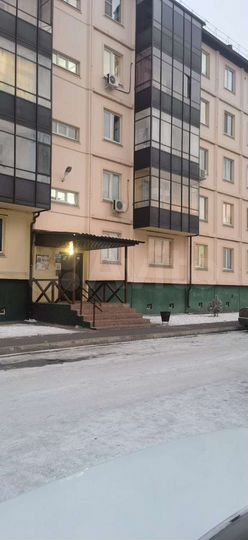 2-к. квартира, 52 м², 3/5 эт.