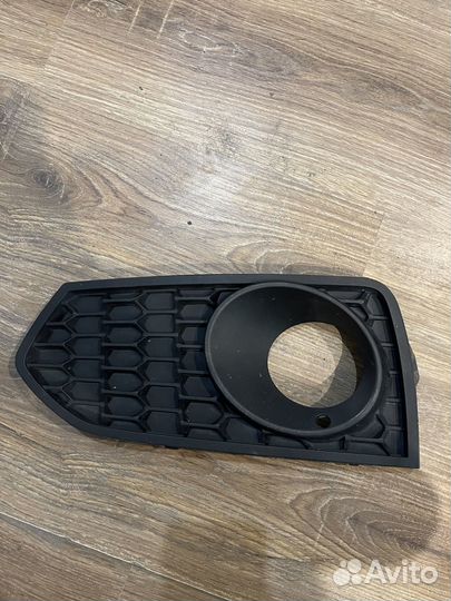 Решетка бампера передняя левая Bmw f22