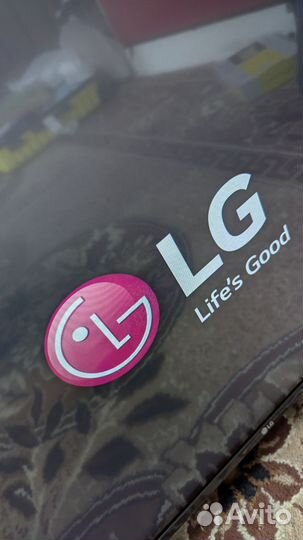 Телевизор LG SMART tv 43