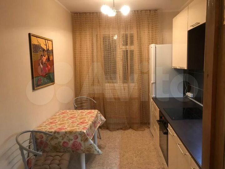 4-к. квартира, 97,8 м², 4/9 эт.