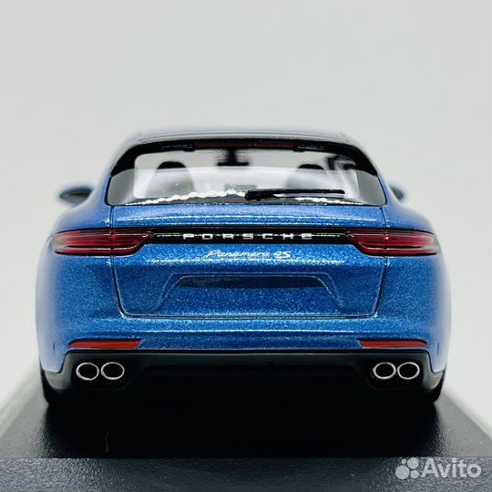 Porsche Panamera 4S Diesel Minichamps 1:43