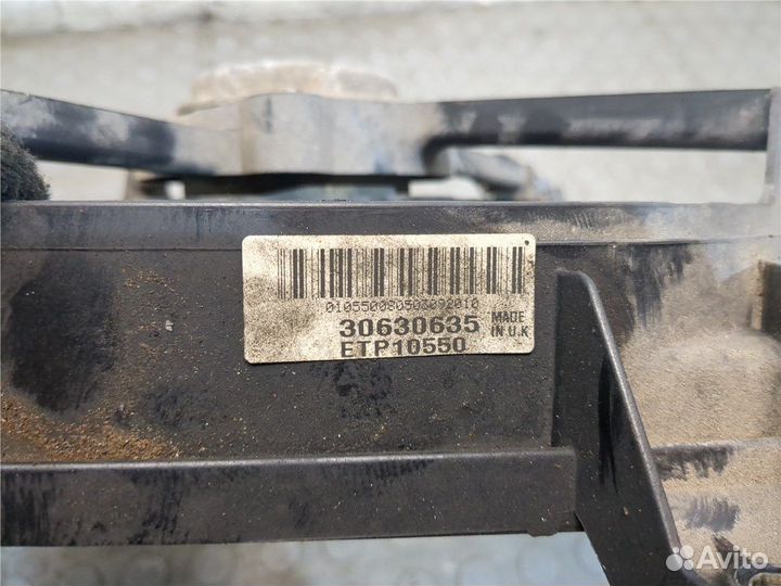 Вентилятор радиатора Mitsubishi Carisma, 2003