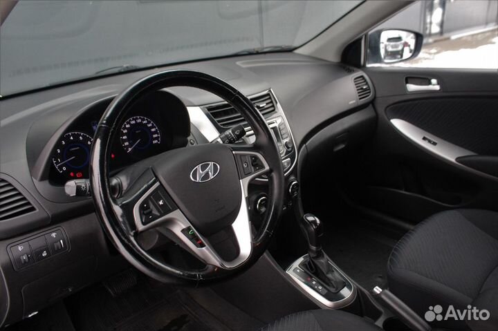 Hyundai Solaris 1.6 AT, 2015, 112 429 км