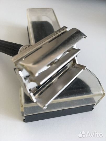 Бритвенный аппарат