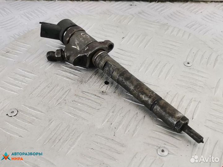 Форсунка Peugeot 407 2004 1609850580