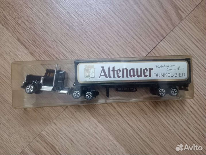 Модель грузовика