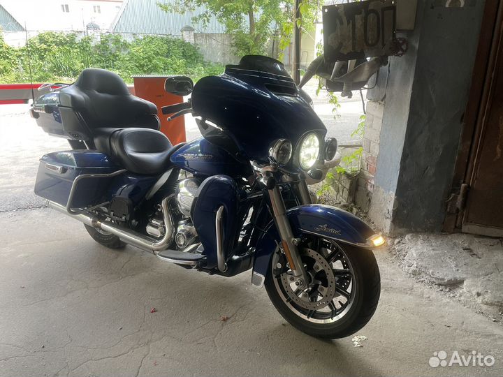 Harley davidson electra glide