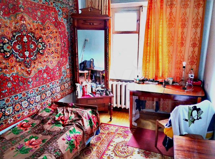 Комната 14 м² в 4-к., 3/9 эт.