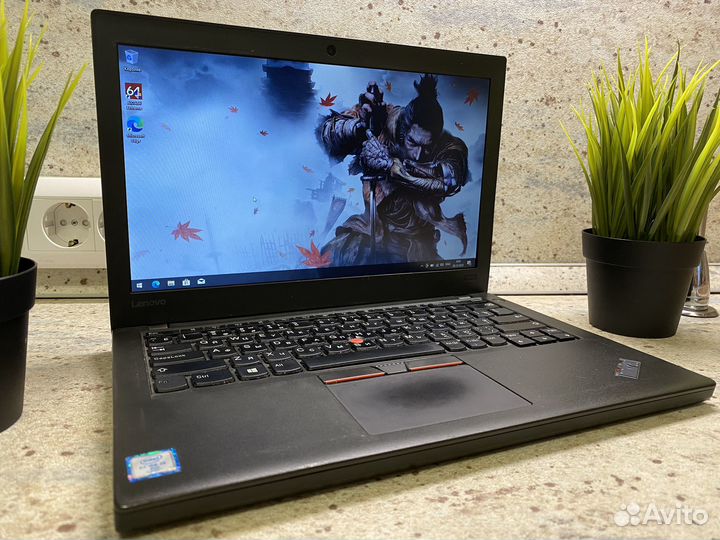 Мощный ноутбук Lenovo 8 gb/ SSD 256 gb