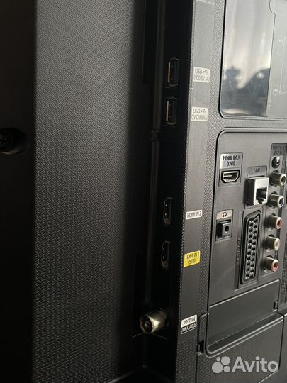 Телевизор Samsung UE32F4500AK