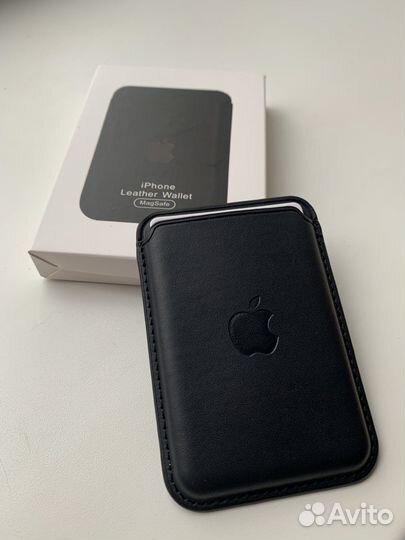 Apple leather wallet magsafe