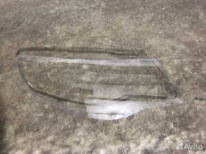 Стекла фар Volkswagen Touareg 2007-2010