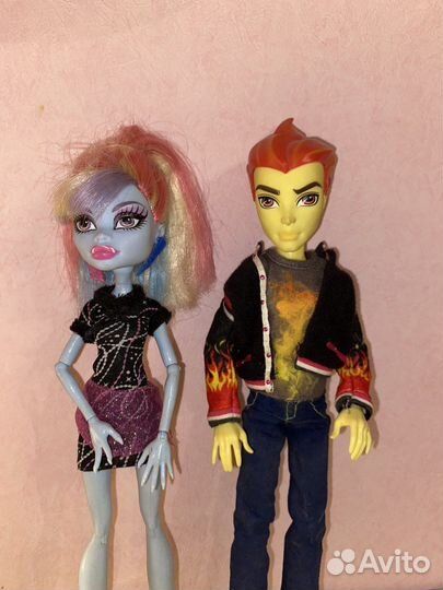 Кукла Монстр Хай хит и эби