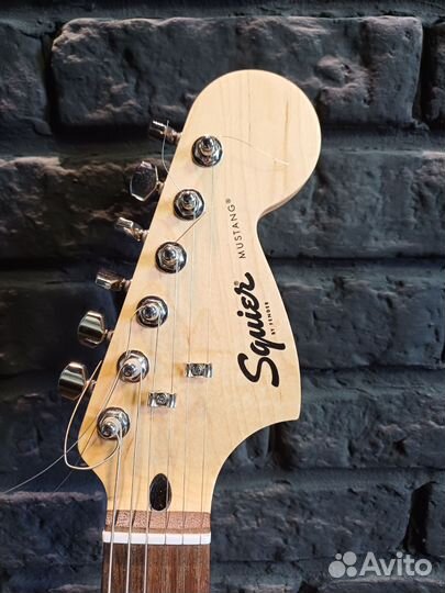 Fender Squier Sonic Mustang