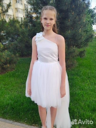 Платье нарядное для девочки