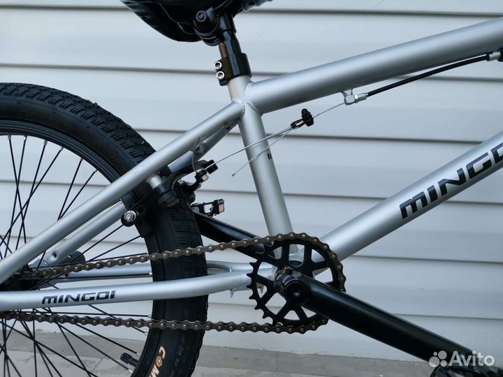 Трюковой велосипед bmx