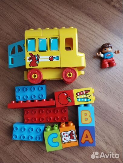 Lego дупло автобус