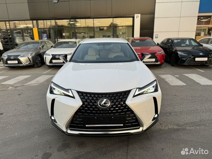 Lexus UX 2.0 CVT, 2022, 1 км