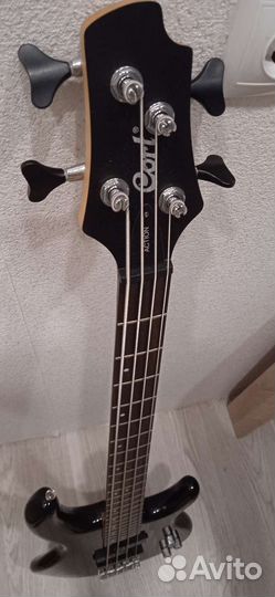 Бас гитара Cort Action