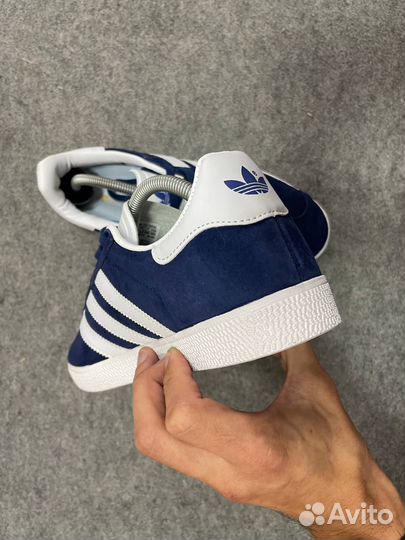 Adidas gazelle