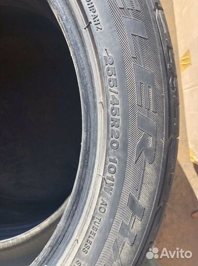 Bridgestone Alenza Sport 255/45 R20