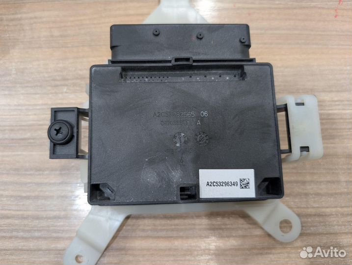 Электронный блок Audi A4 8K5 cabb, cdhb