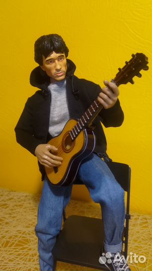 Фигурка Виктор Цой