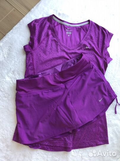 Костюм шорты и футболка nike S