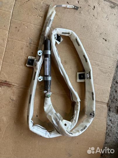 Шторка безопасности Audi A8 D4