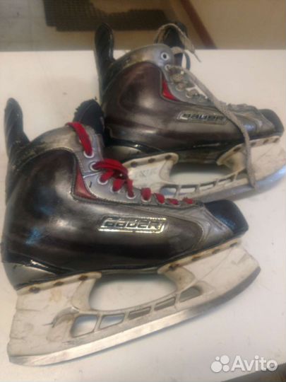 Топовые проф. коньки Bauer Vapor X:60 раз.6.5ее