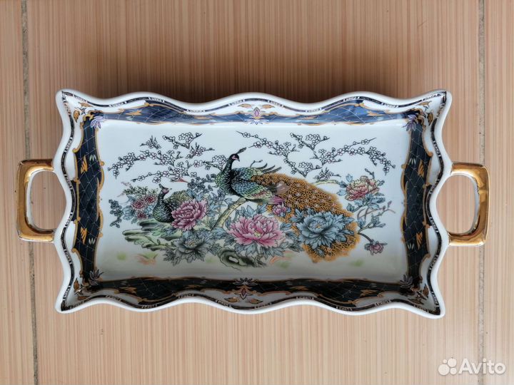 Фарфоровые блюда