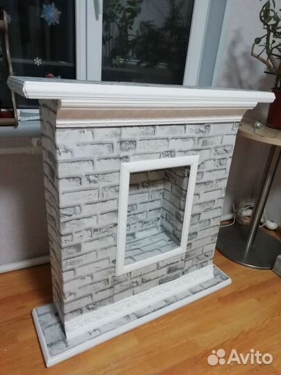 Камин декоративный