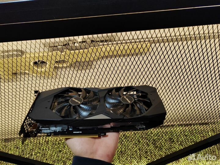 Gigabyte GeForce RTX 2060 super windforce OC