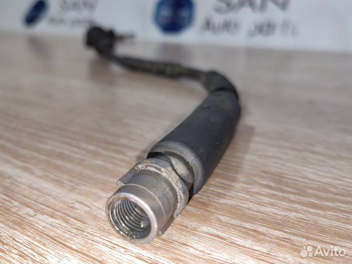 Шланг тормозной передний Bmw 5 F10 N52B25 2011