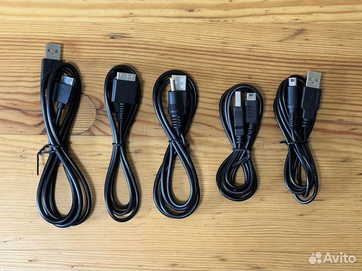 Зарядки и акб для DS/PSP/GO/PSVita