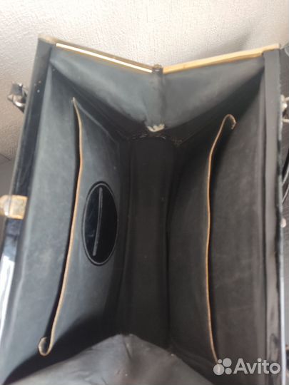 Лакированная женская сумка/саквояж