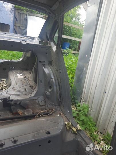 Крыло заднее левое Volkswagen Polo sedan 2011-2020