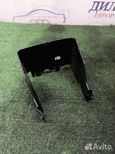 Корпус акб VW Tiguan 2007-2011