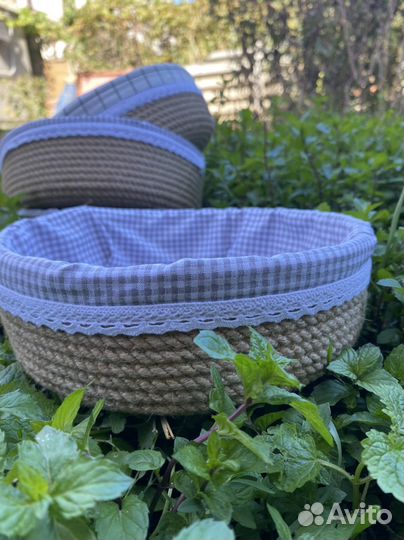 Корзины, хлебницы из джута