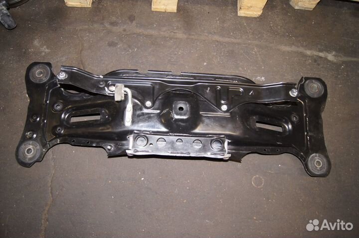 Подрамник балка задний toyota camry v40