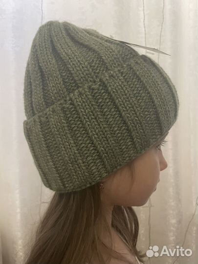 Шапки новые от 300