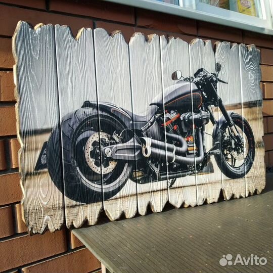 Картины из дерева