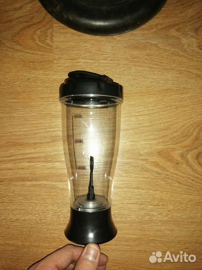 Фитнес Шейкер 300 мл на батарейках